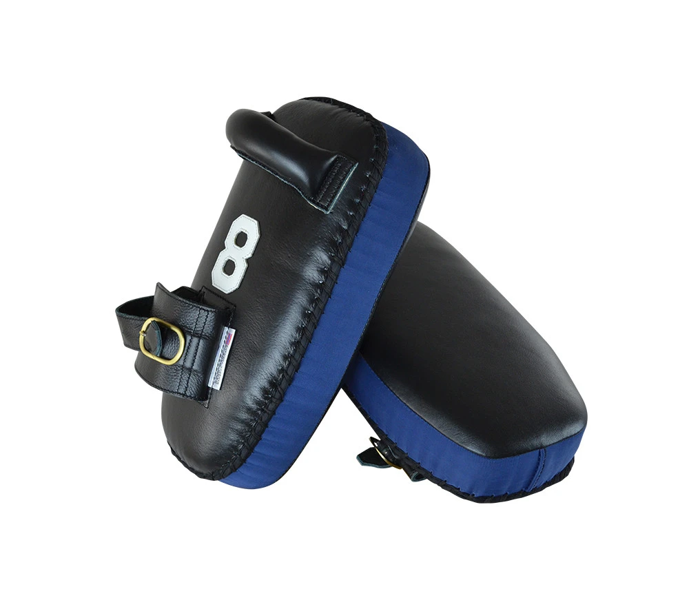 https://combatcorner.wpengine.com/wp-content/uploads/2022/12/8-Thai-Pad-single-strap-blue8__04980.webp