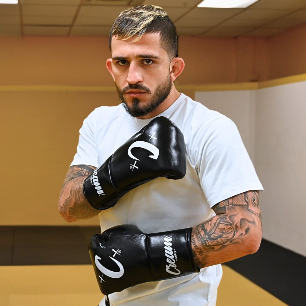 Photo of Combat Corner Pro Team Member Sergio Pettis